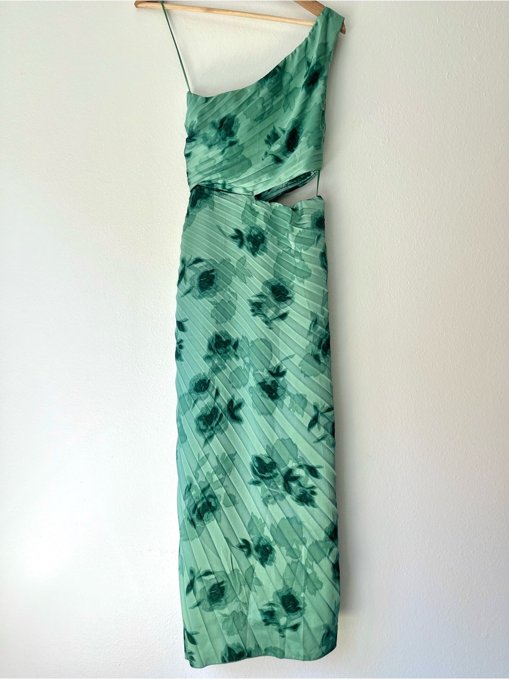 NWT Abercrombie & Fitch Giselle Pleated One-Shoulder Maxi Dress Petite -Sz XSP - Picture 9 of 11
